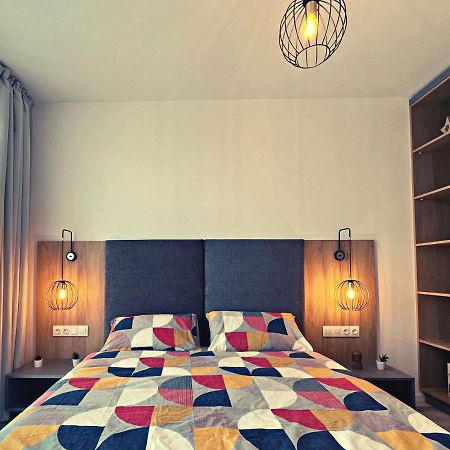 Panoramic Forest View Apartment Dumbravita  Dış mekan fotoğraf